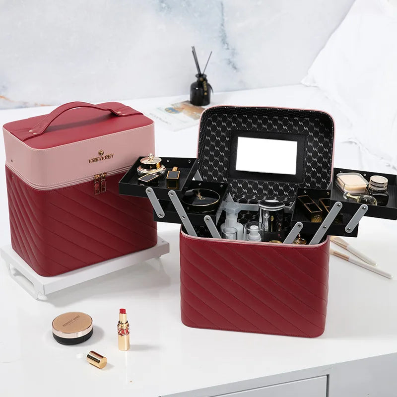 Luxueuse mallette maquillage fille bordeaux et rose avec accessoires.