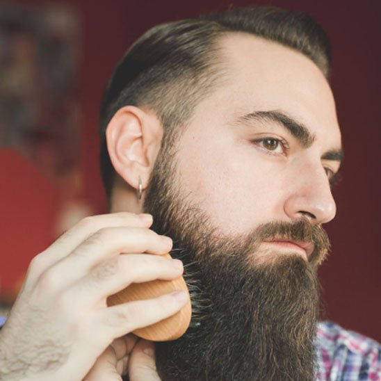 Brosse en poil de sanglier à barbe | Tradition Sauvage - Nina Harmonie