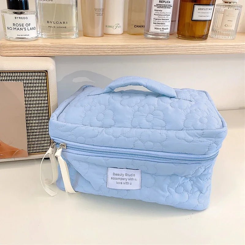 Trousse de maquillage | Expansive Elegance - Nina Harmonie