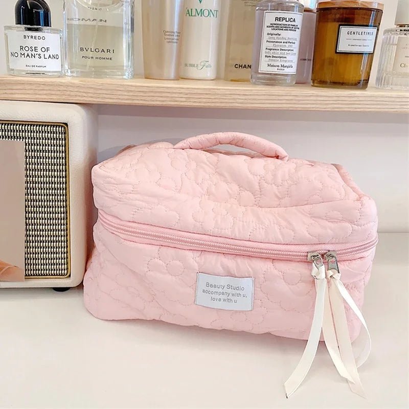 Trousse de maquillage | Expansive Elegance - Nina Harmonie