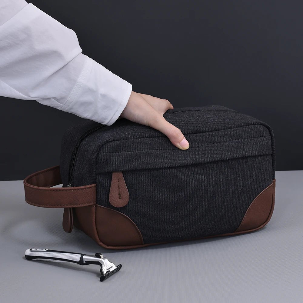 Trousse de toilette de voyage homme - Globetrotteur - Nina Harmonie